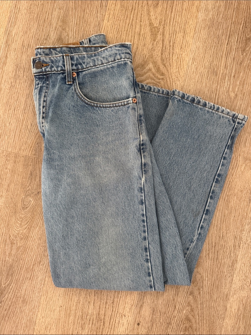 Vintage Levi’s 505 Light Blue Straight Leg Jeans